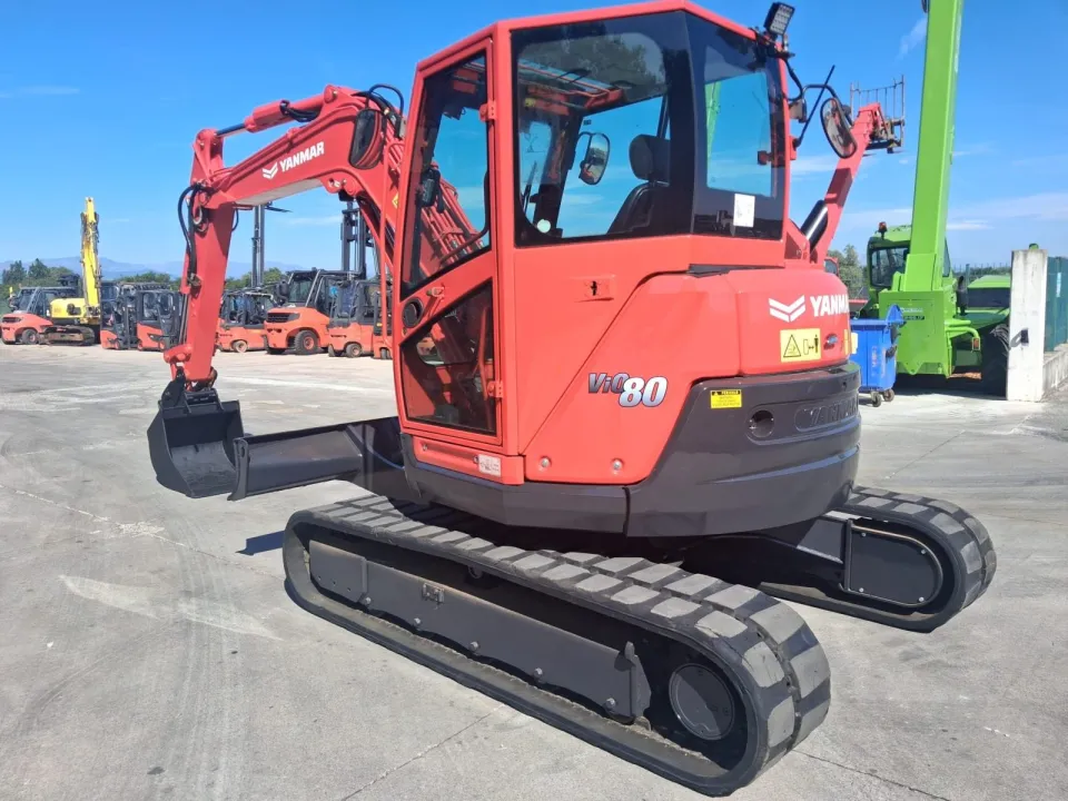 Escavatore Yanmar VIO-80-1A, foto 3