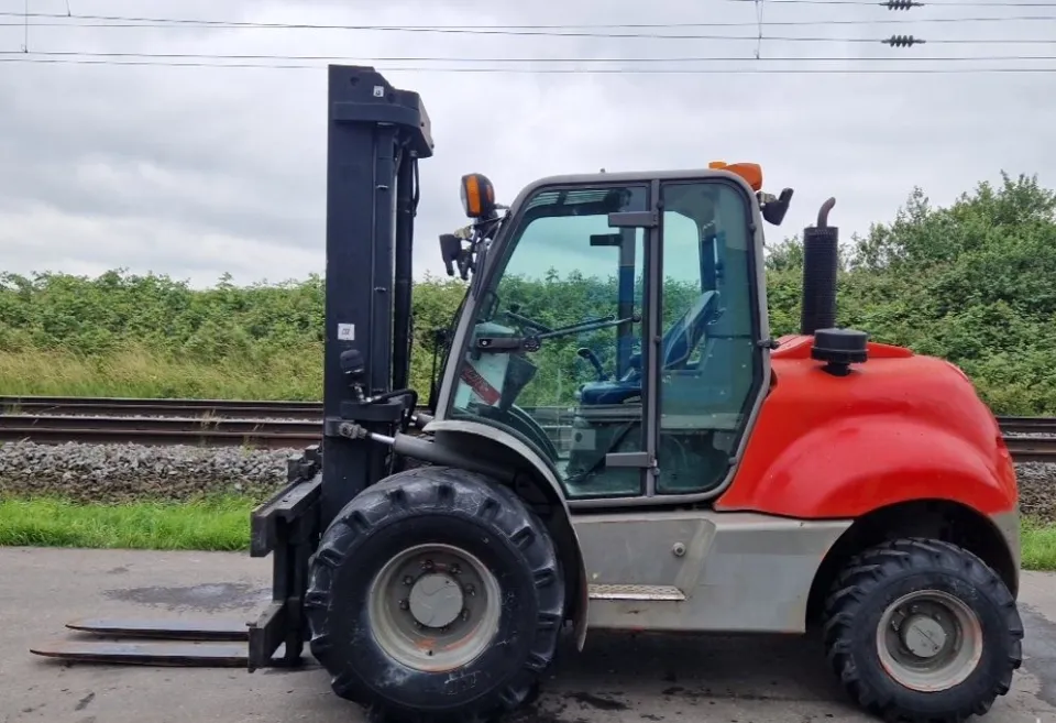 Carrello elevatore diesel Ausa CH500-X4