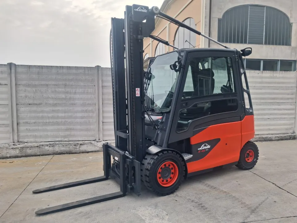 Carrello elevatore elettrico Linde E45HL-01-600, foto 3