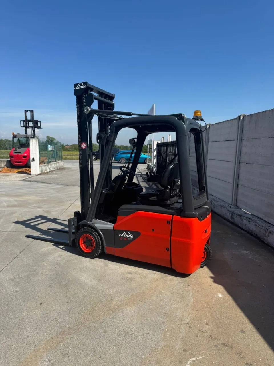 Carrello elevatore elettrico Linde E16, foto 2