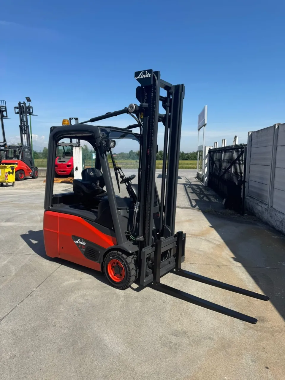 Carrello elevatore elettrico Linde E16, foto 3