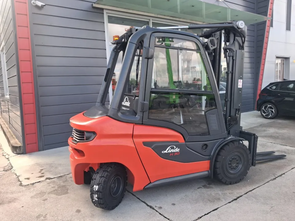Carrello elevatore diesel Linde H30, foto 3