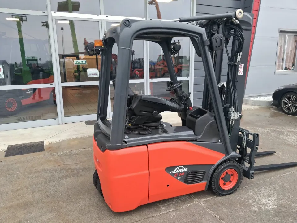 Carrello elevatore elettrico Linde E14, foto 3