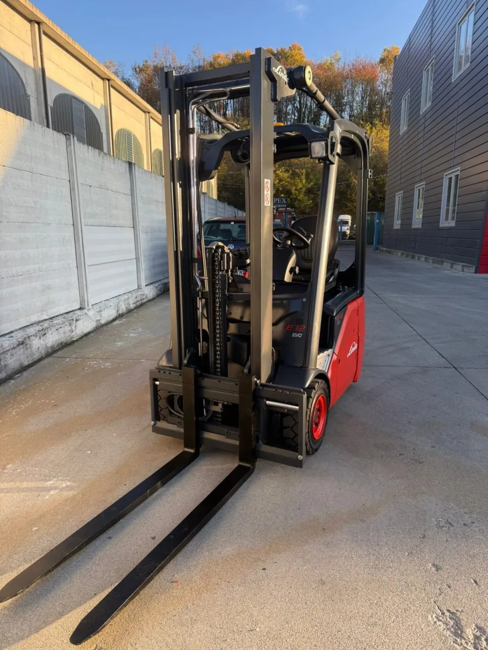 Carrello elevatore elettrico Linde E12-01, foto 5