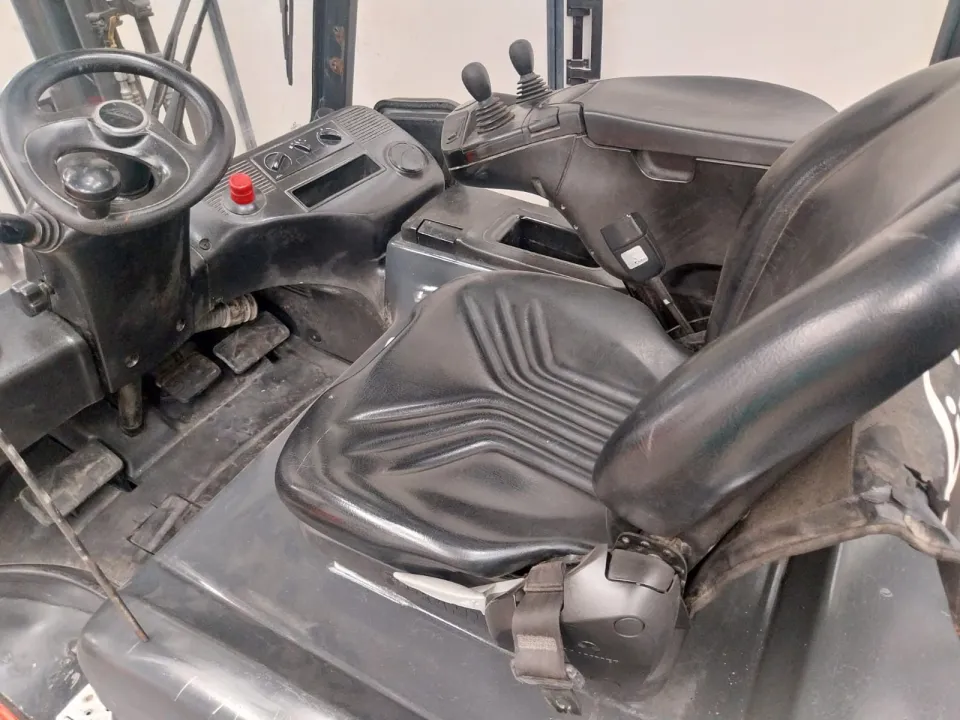 Carrello elevatore elettrico Linde E25, foto 3